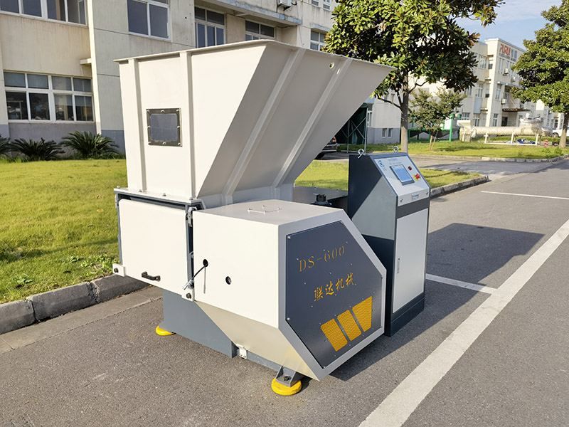Single-Shaft Plastic Shredder Machines - Plastic Recycling Machines