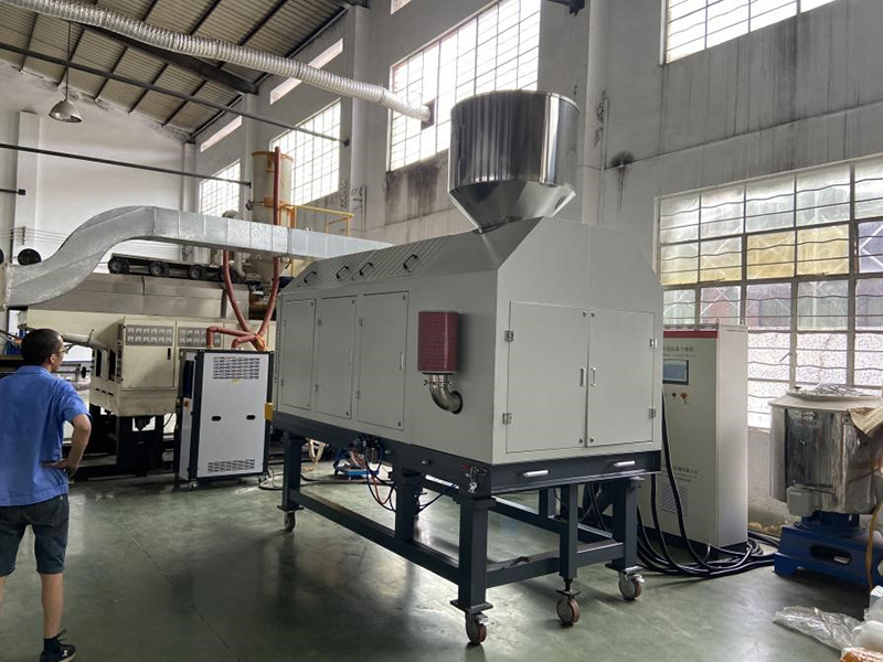 Infrared crystal dryer for PA1